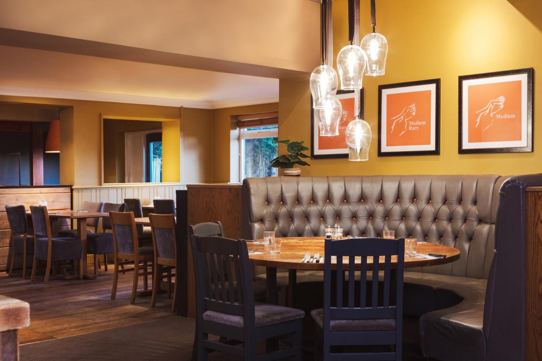 The Highwayman Hotel Chesterfield Eksteriør bilde