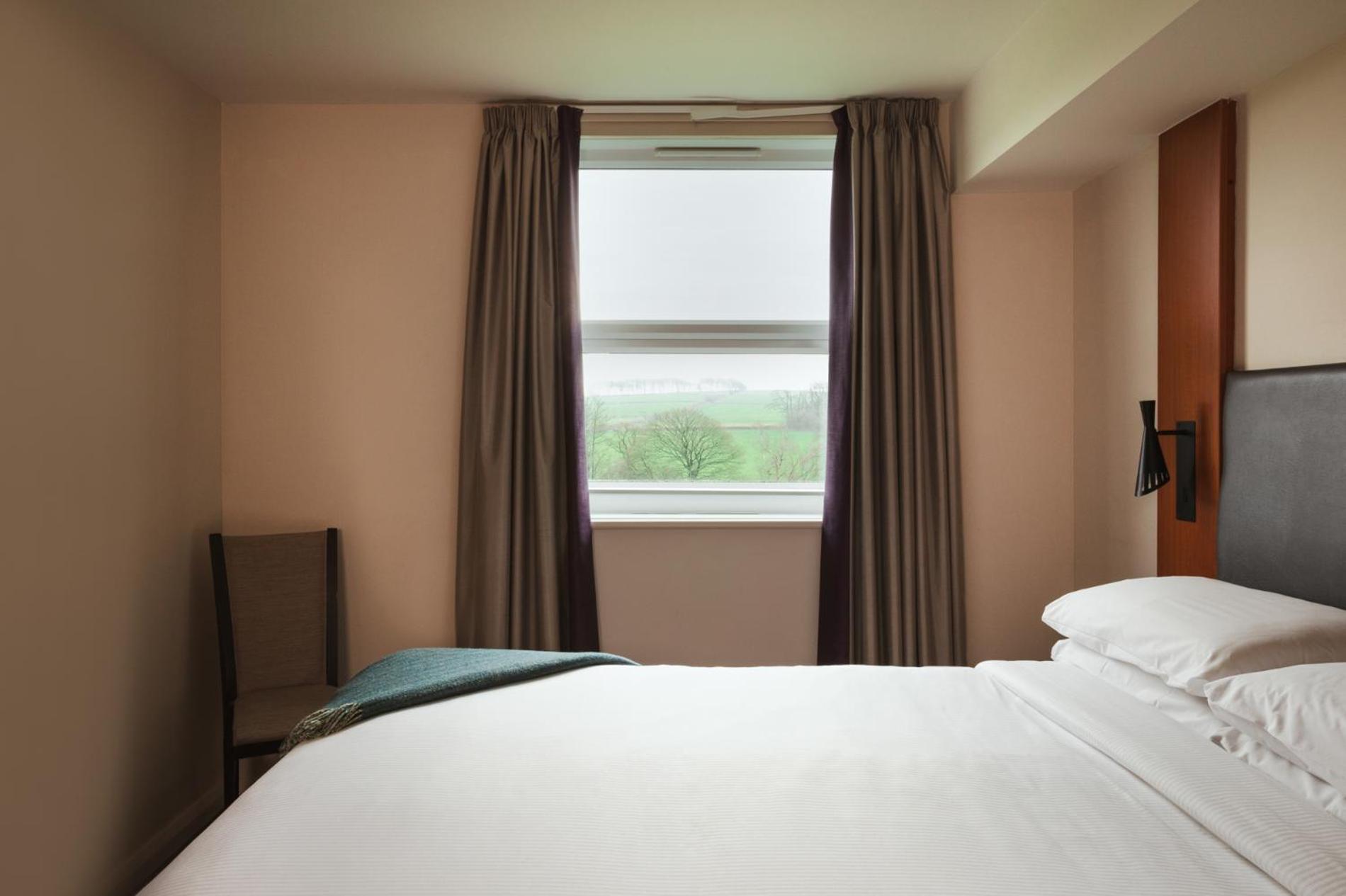 The Highwayman Hotel Chesterfield Eksteriør bilde
